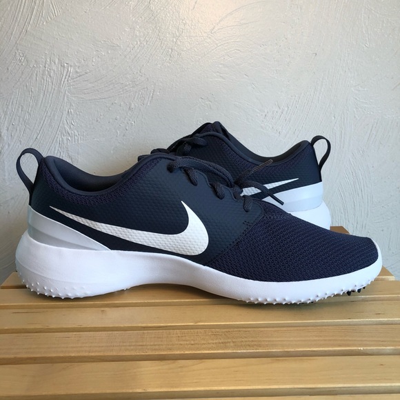 aa3784 nike